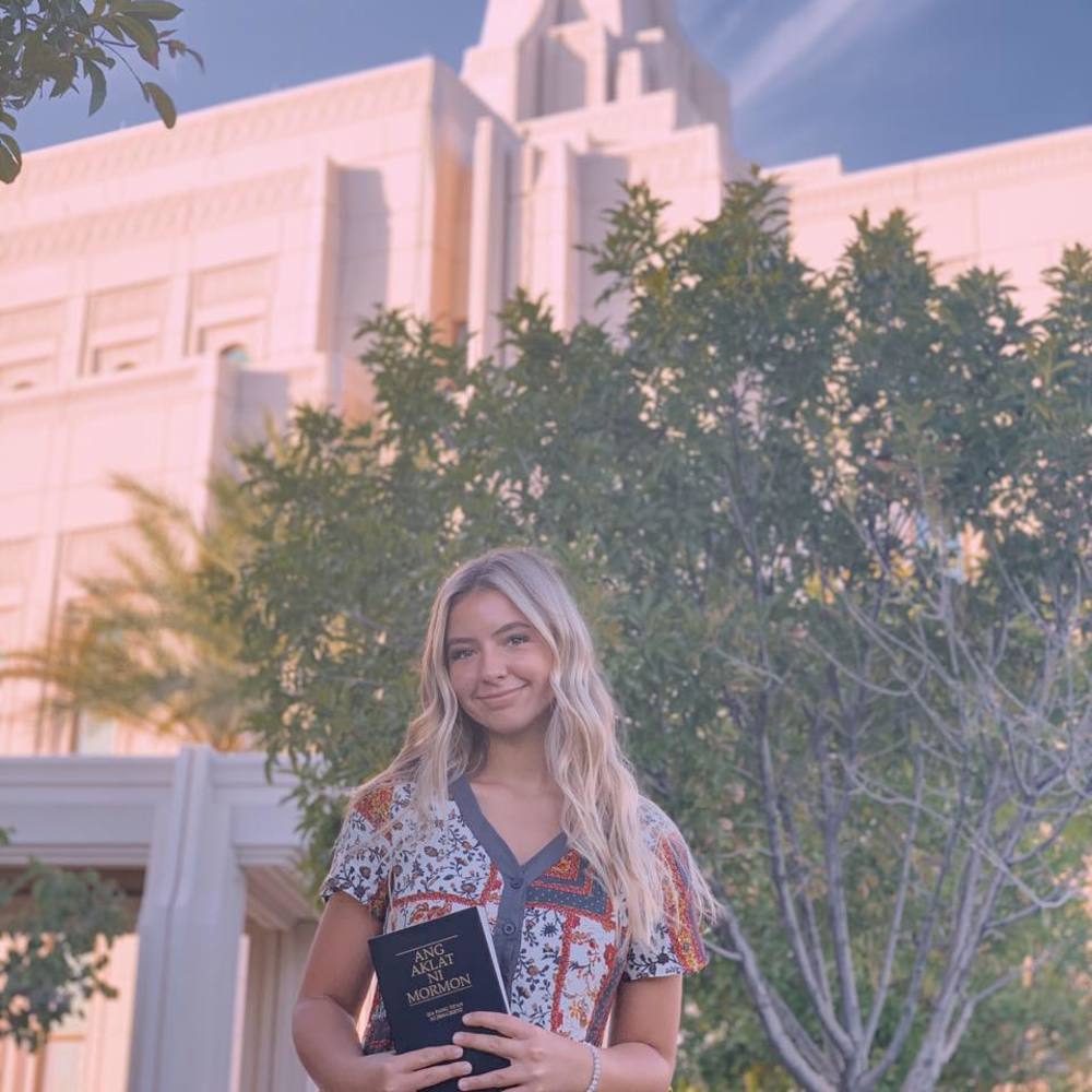 Meet your Posher, Kylee